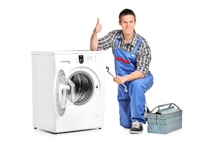 טכנאי מכונות כביסה