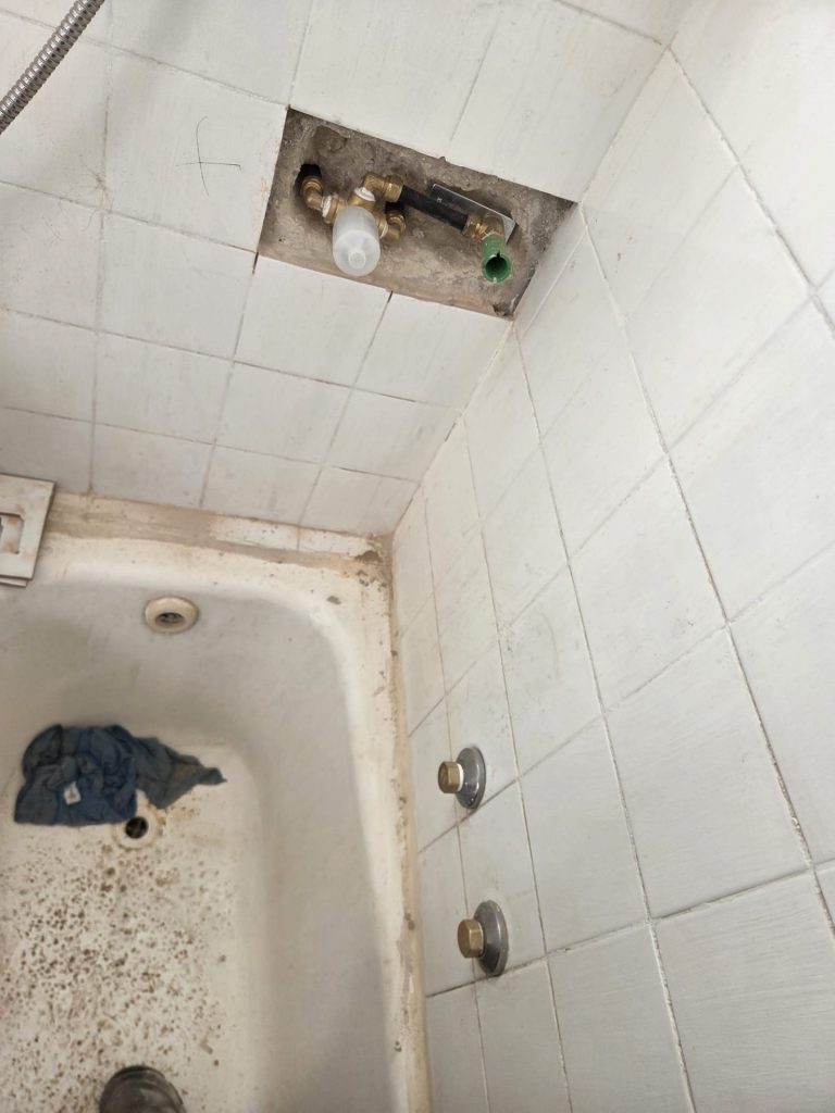 304fa5f3 e500 4bcd bc8f 9cfd9f5f5548