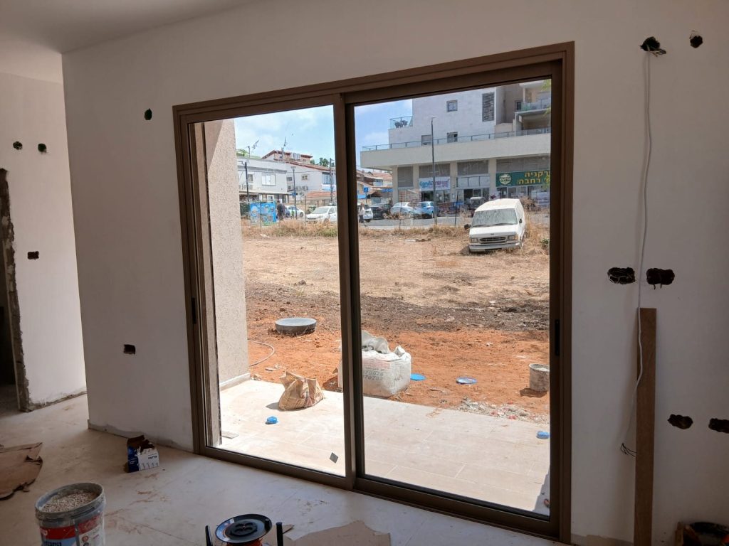 C30b3475 df03 4156 9906 43b83b95cfe2