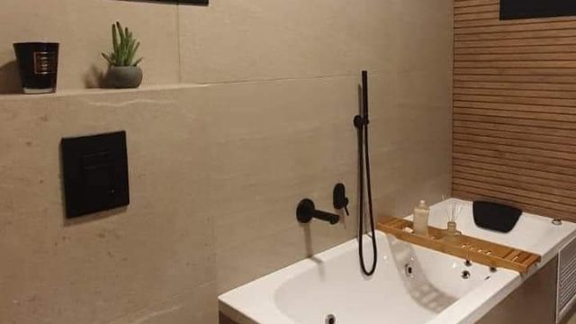 C9b86cf9 8718 43ce b3a6 078b597fe468