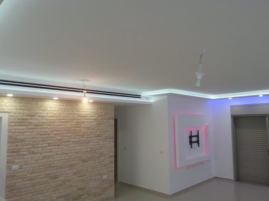 0257a56b 8411 4395 9f0f c5953d58a6df