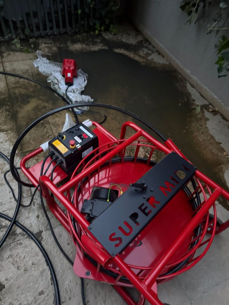 2887591e 0264 4a07 abd4 14727f83b198