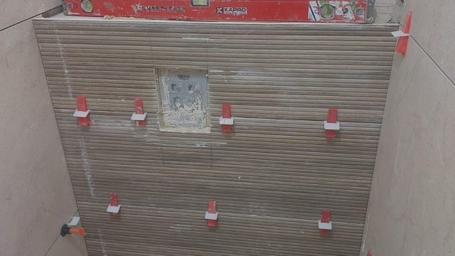 5b1eee20 e190 46b5 a52a c36160e30857