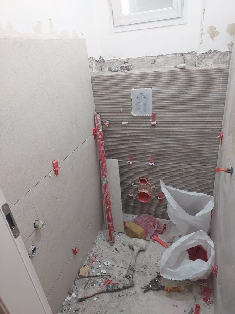 5f6a46e4 16d5 430b 85d8 3de6b917b99f