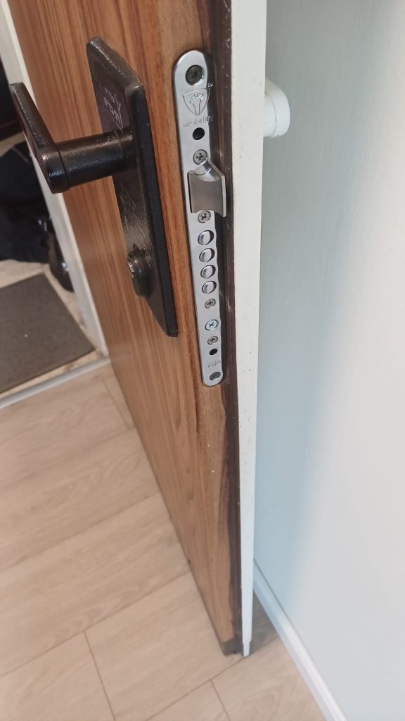 78b35acb dac3 46a4 84e2 e7c9b917520f