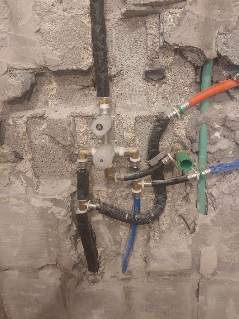 79708fad 6d15 4a4d b3fb 899db364f149