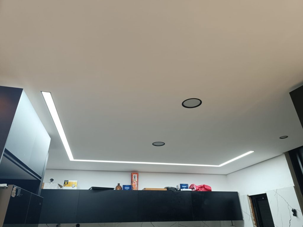 833f6282 fbe8 4653 9500 80d40083eb93