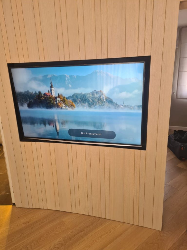 9d92b1ed 485d 408a 99f6 381f8cdb0cb9